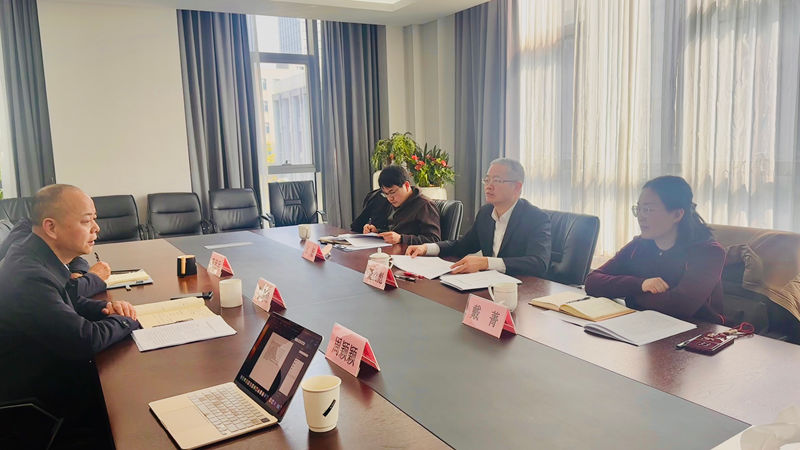 省供銷社黨委委員、理事會(huì)副主任董益彪帶隊(duì)到浙江農(nóng)合集團(tuán)調(diào)研