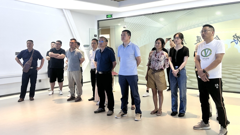 衢州市發(fā)改委黨委委員、對口辦副主任陳齊禮到浙江農(nóng)合考察消費(fèi)幫扶工作